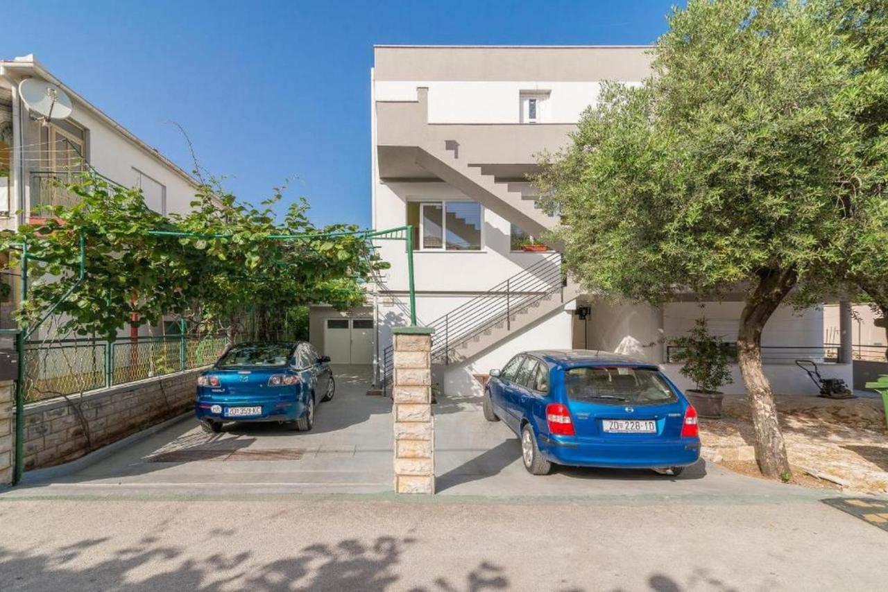 Apartments Villa Odesa With Shared Pool Zadar Exterior foto