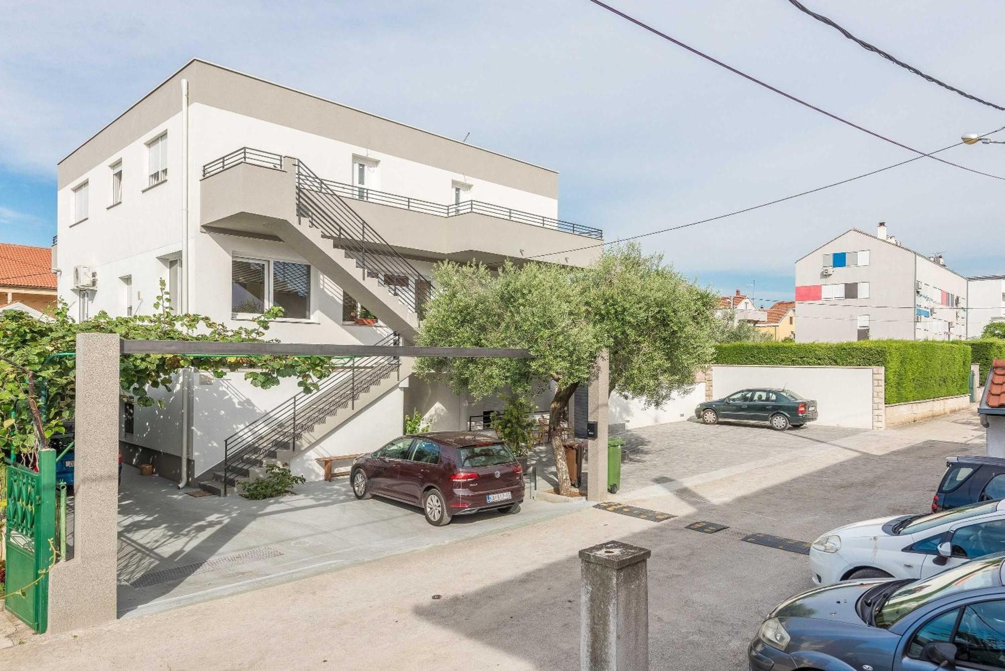 Apartments Villa Odesa With Shared Pool Zadar Zimmer foto